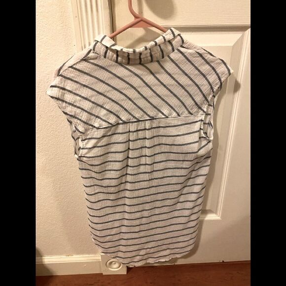 Merona Cotton sleeveless shirt - Picture 3 of 5